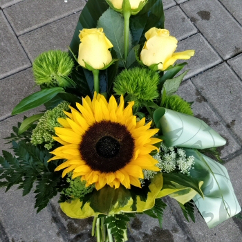 Kukka Ulvila Hautakimppu