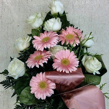 Kukka Ulvila Hautakimppu