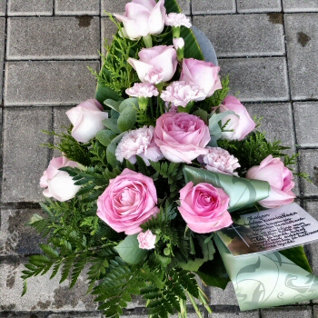 Kukka Ulvila Hautakimppu